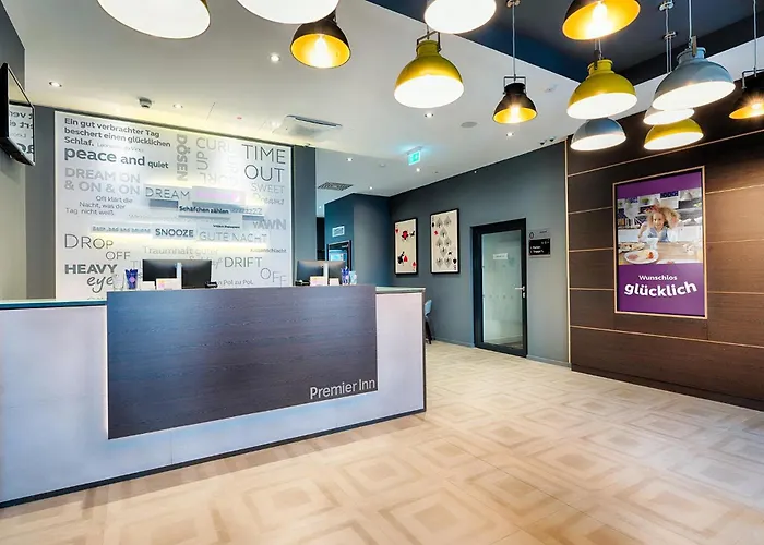 Premier Inn Wiesbaden City Centre